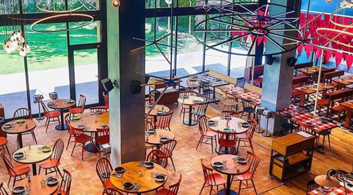 El restaurante hecho pueblo de Leo Messi que encandila Barcelona
