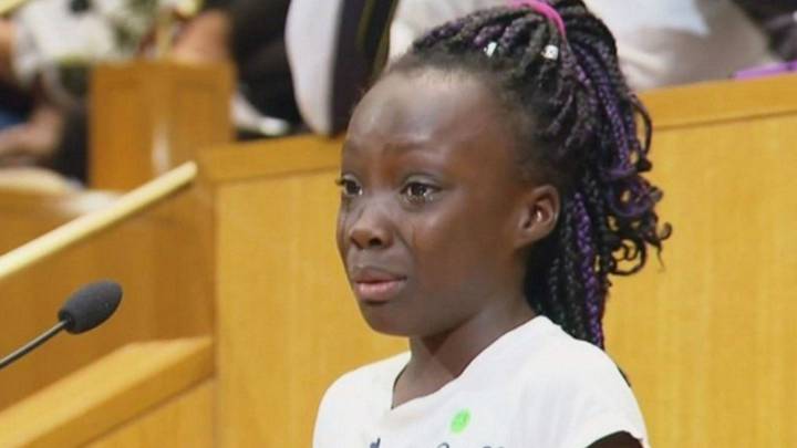 El llanto de una niña por la violencia racial en EE.UU conmueve al mundo