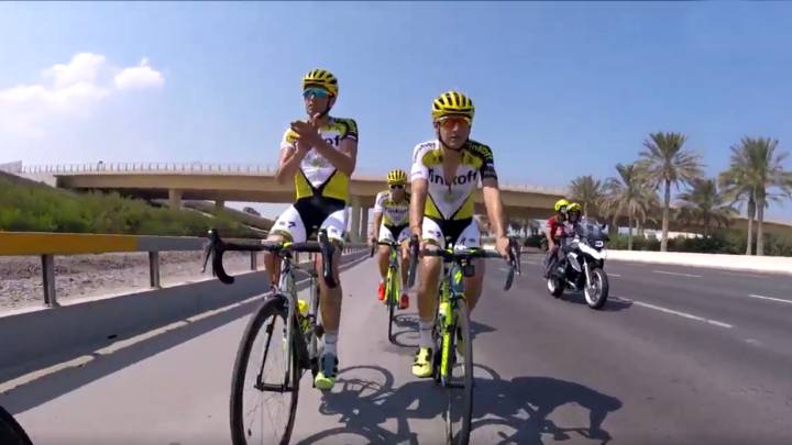 Alberto Contador se arranca por 'El del medio de los Chichos' de Estopa