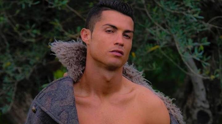Cristiano Ronaldo muestra su lado seductor en Instagram.