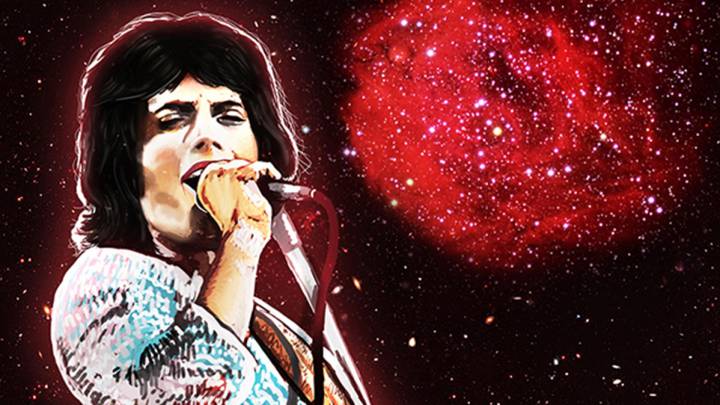 Freddie Mercury, NGC 371 o "La Rosa Roja". Foto Shopalike.es