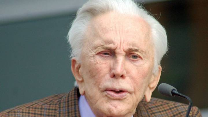 Kirk Douglas cumple 100 años