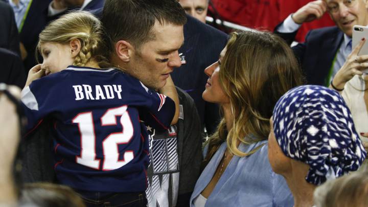 Tom Brady junto a Gisele Bündchen en la Suepr Bowl.