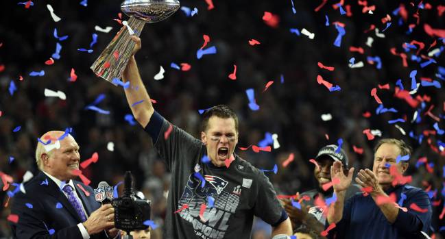 Tom Brady con su quinto título de la Super Bowl.