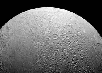 La NASA anuncia que puede existir vida en Encélado