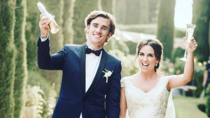Antoine Griezmann y Erika Chopenera el día de su boda. Foto Instagram @antogriezmann