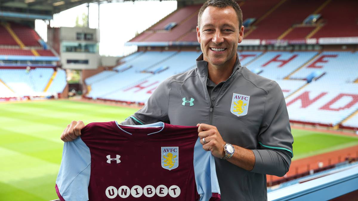 John Terry durante su presentación con el Aston Villa.