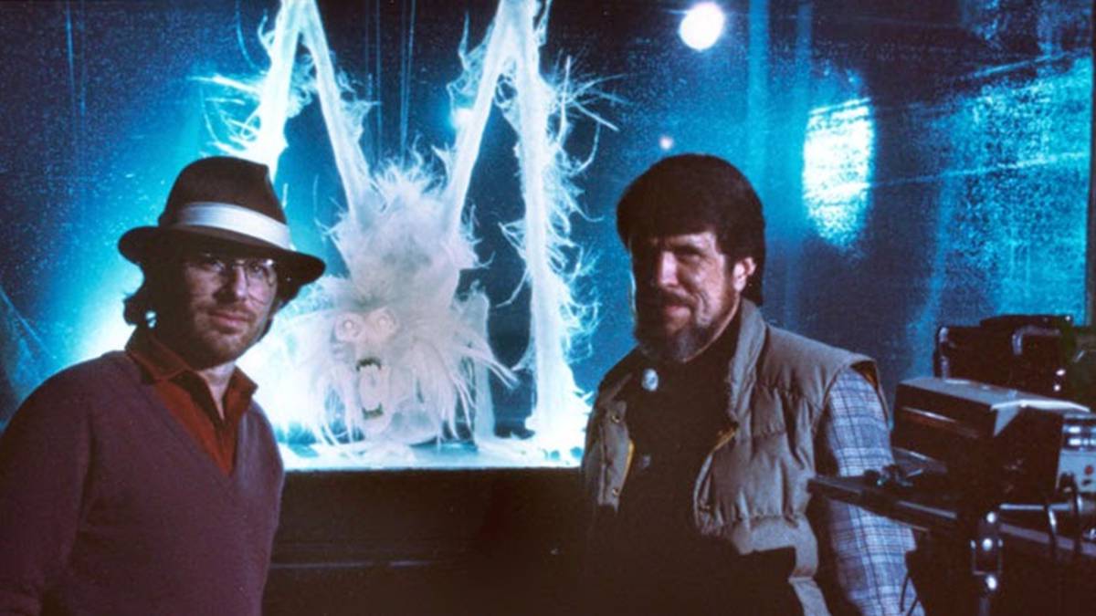 Steven Spierlberg en una de las escenas de Poltergeist.