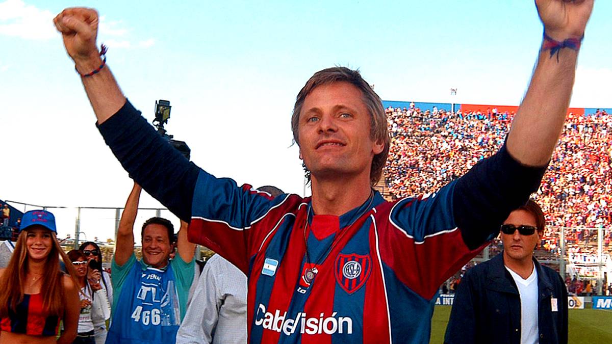 Viggo Mortensen narra cómo se pegó con ultras del Real Madrid