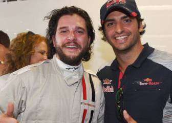 El feliz encuentro de Carlos Sainz Jr. con Kit Harington