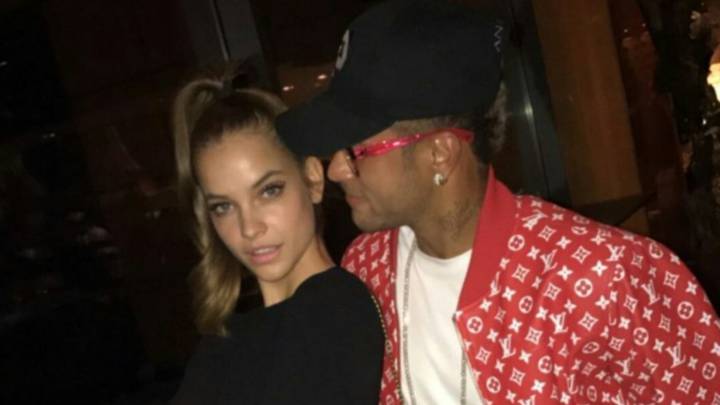 La modelo húngara Barbara Palvin y el futbolista brasileño Neymar. Foto Instagram Stories @lewishamilton