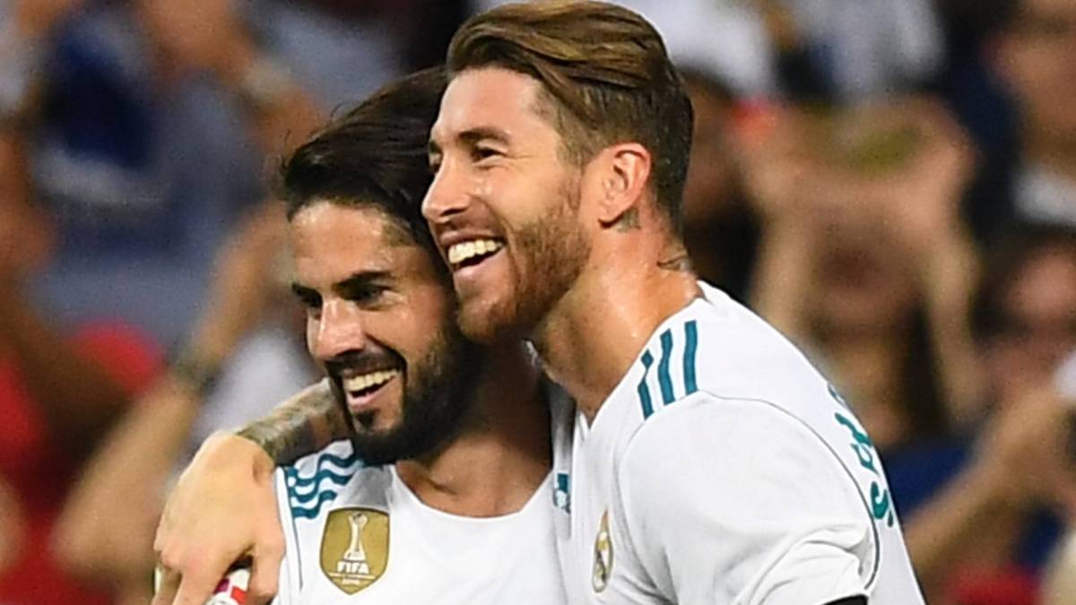 Sergio Ramos, feliz con la "visita estrella" en el vestuario
