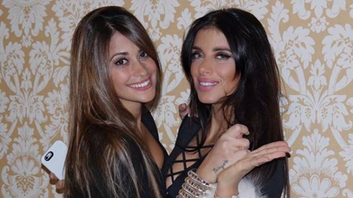 Antonella Roccuzzo y Daniella Semaan en una fotografía de Instagram.