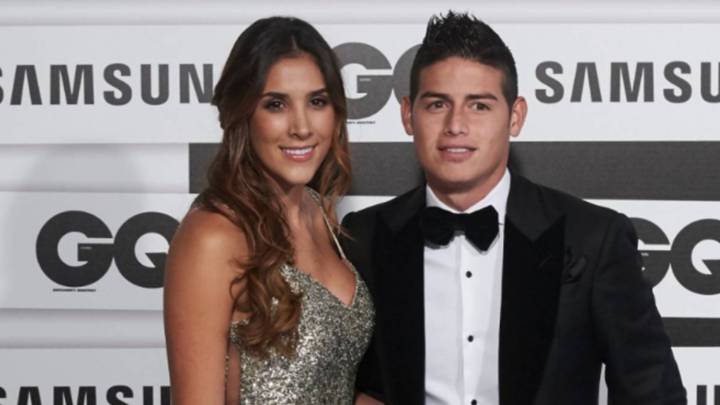 James Rodríguez y Daniela Ospina en un photocall. Foto Twitter