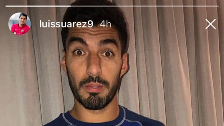 Luis Suárez con su pijama del enanito Gruñón de Blancanieves. Foto Instagram Stories @luissuarez9