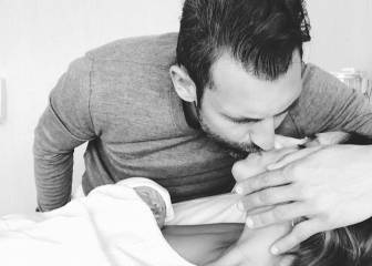 Diego López e Iria Otero dan la bienvenida a su tercera hija