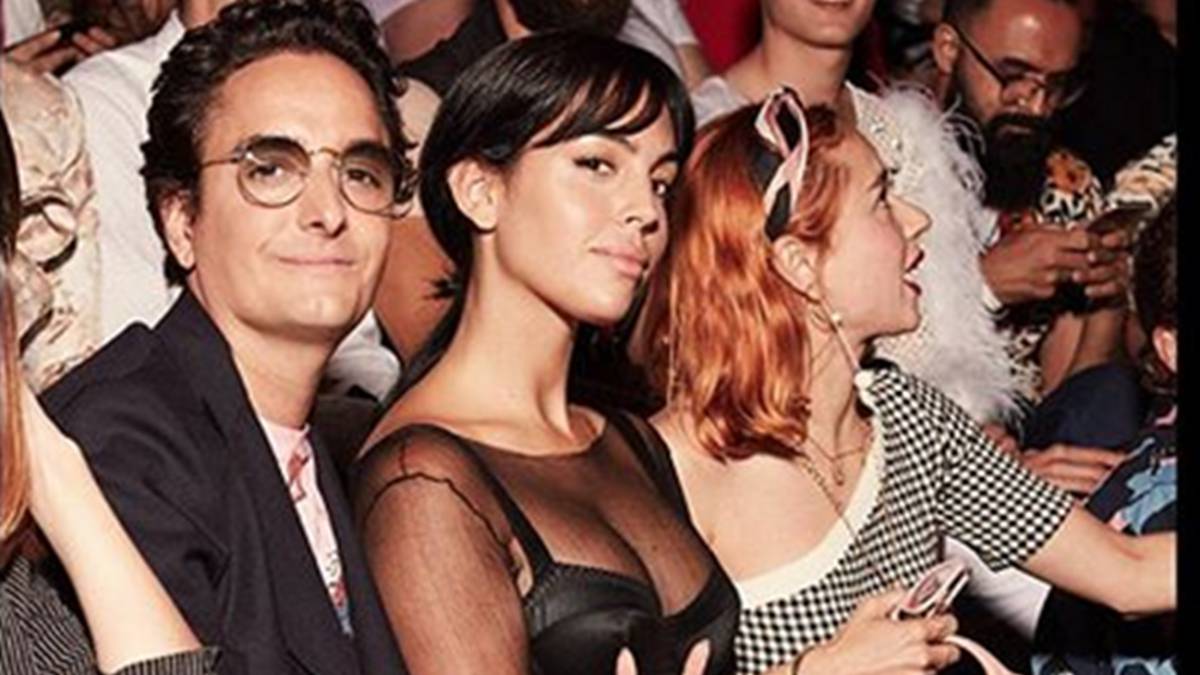 Georgina Rodríguez en un desfile en Gran Canarias.