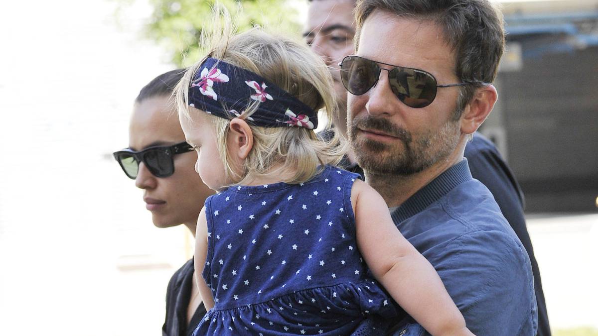 Resultado de imagen para bradley cooper y irina shayk y su hija