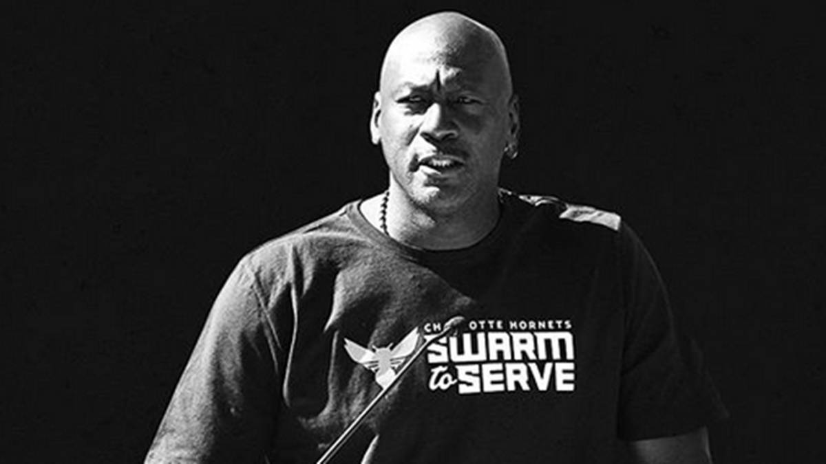 Michael Jordan dona 2M $ a los afectados del huracán Florence