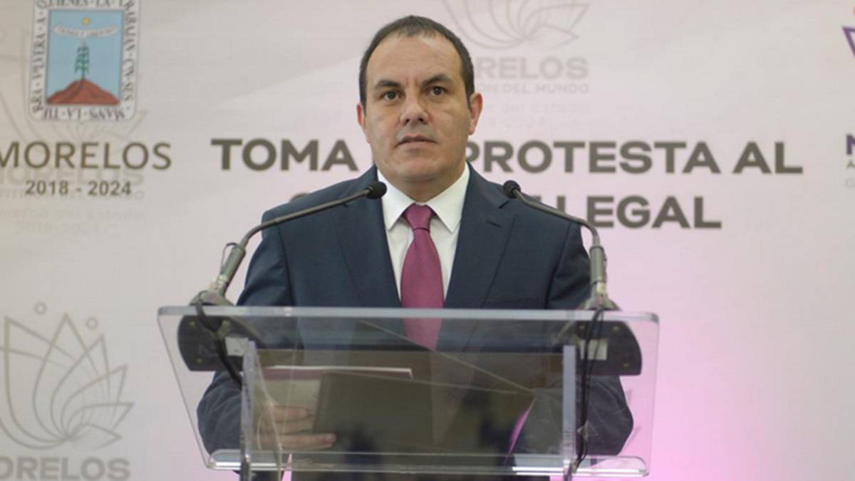El exdelantero y leyenda mexicana Cuauhtémoc Blanco en su toma de posesión del cargo.