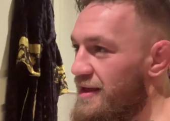 La divertida escena de McGregor en el baño junto a sus extravagantes batas