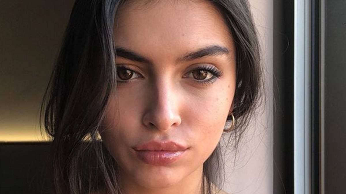 La hija de Cayetano Rivera desafía a Instagram enseñando pezón… y pierde