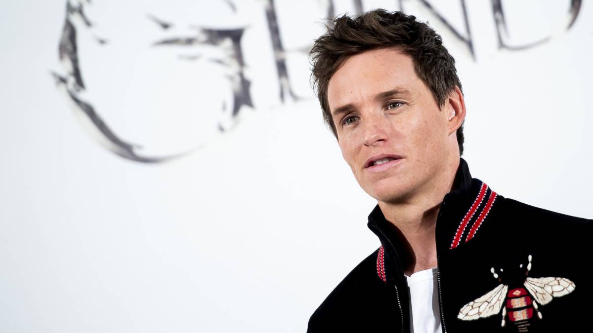 Eddie Redmayne adora España: propone una entrega y tres actores como magos