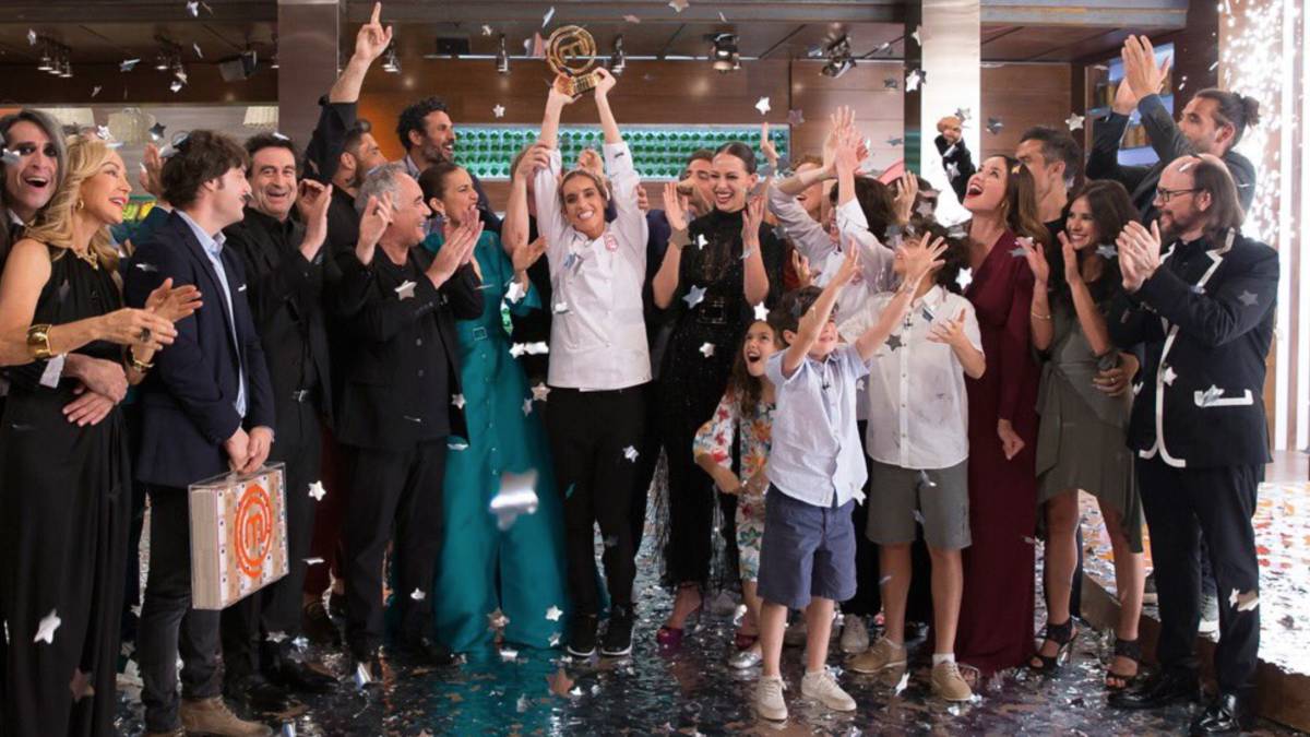Ona Carbonell celebrando MasterChef Celebrity.