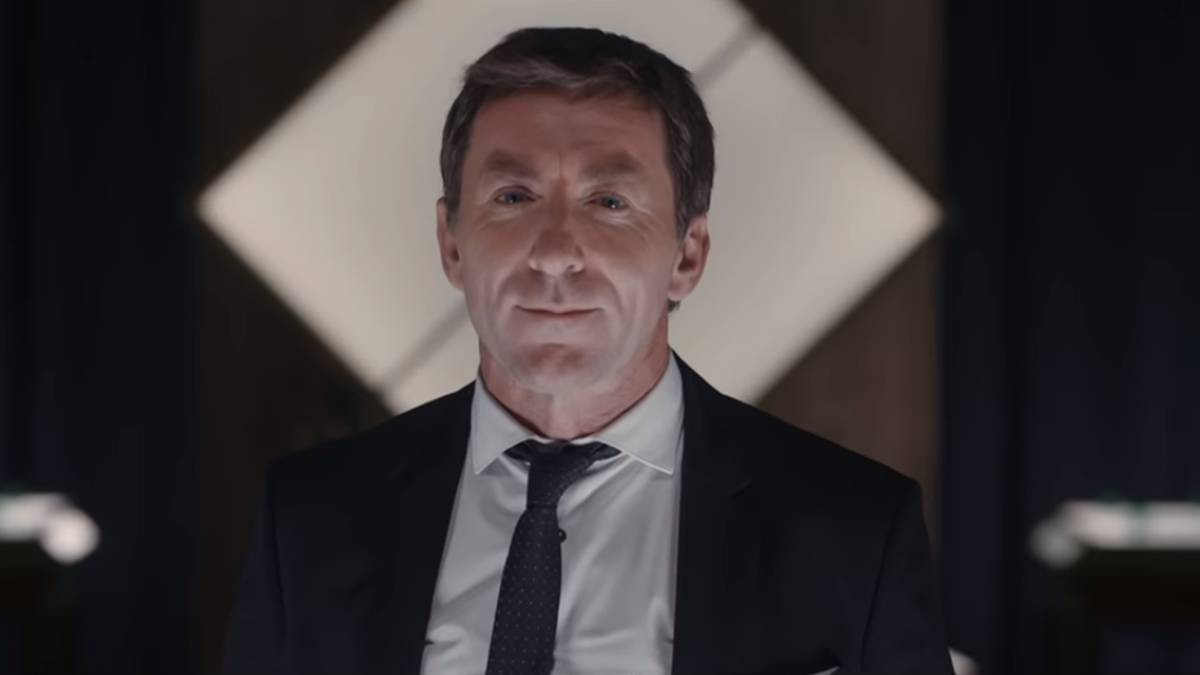 Imagen del actor Antonio de la Torre en el anuncio de Navidad de Campofrío 2018: "La Tienda LOL (donde se compra el humor)". Captura Youtube
