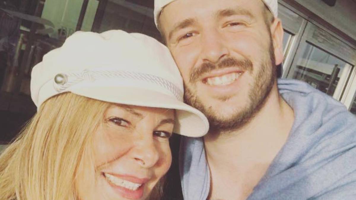 Álex Lequio junto a Ana Obregón.