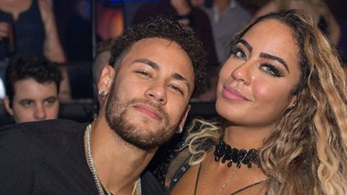 Neymar con su hermana Rafaella. Foto Instagram @neymarjr