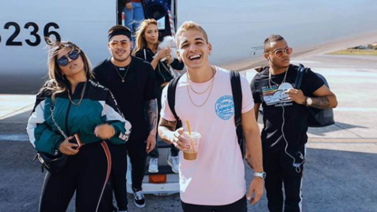 Se cumplió el funeral de Legarda, el cantante de música urbana que fue asesinado el pasado jueves. Lo acompañaron su novia Luisa Fernanda W y sus amigos