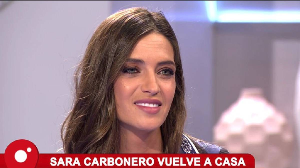 El lado más personal de Sara Carbonero: sus hijos, su libro, la vida en Oporto, el mar...