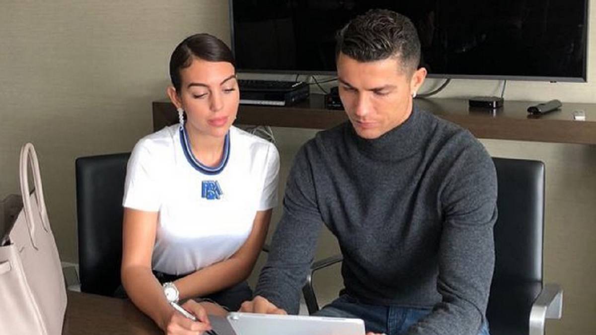 Cristiano le da a Georgina Rodríguez un cargo directivo en la clínica de injertos capilares