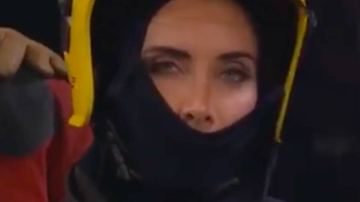Pilar Rubio y sus retos extremos: ahora apaga un lanzallamas con una manguera