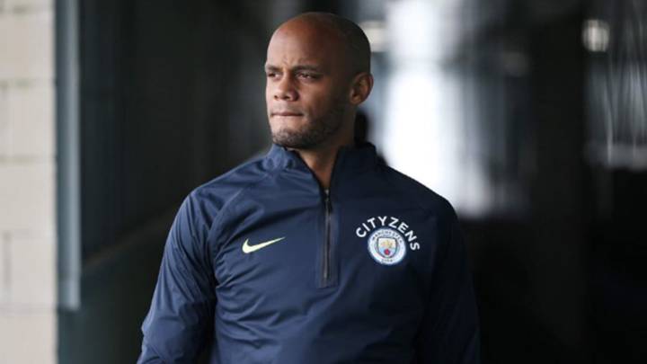 El futbolista Vincent Kompany con el chándal del Manchester City. Foto Instagram @vincentkompany