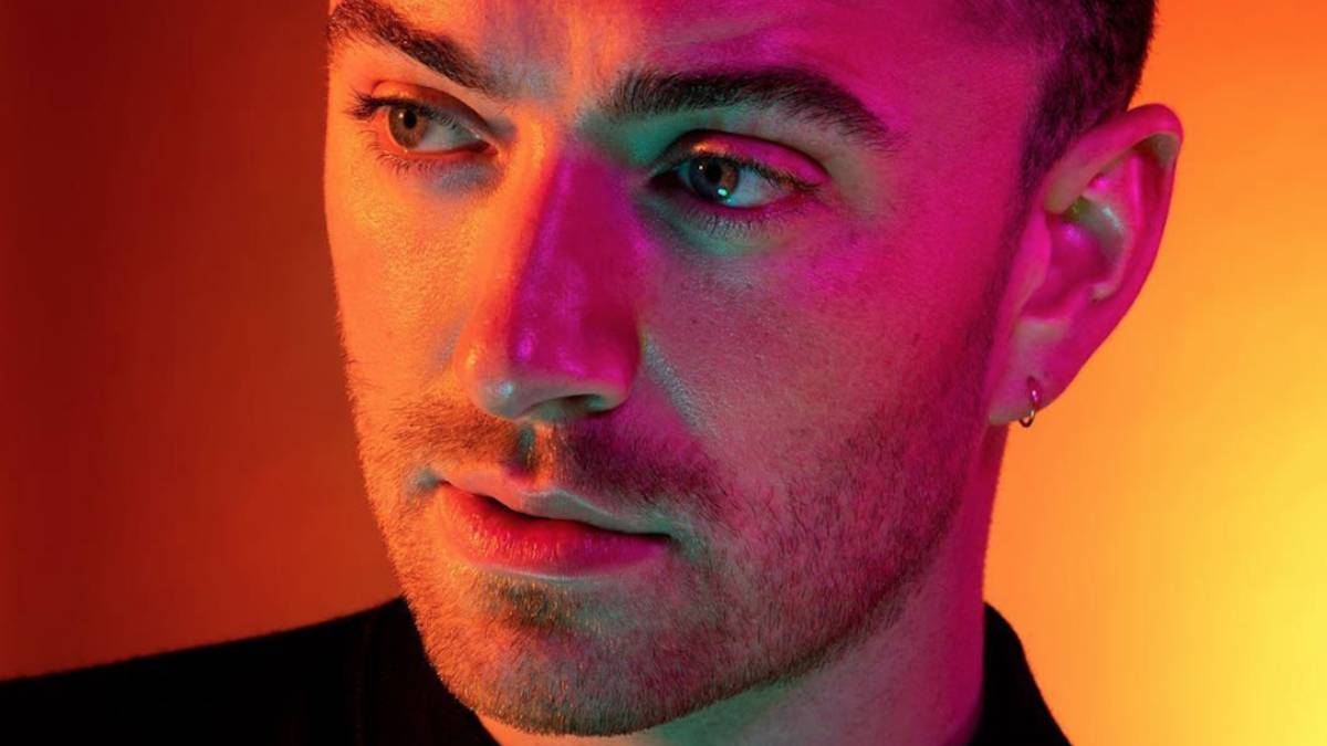 Sam Smith revela que se hizo una liposucción con 12 años