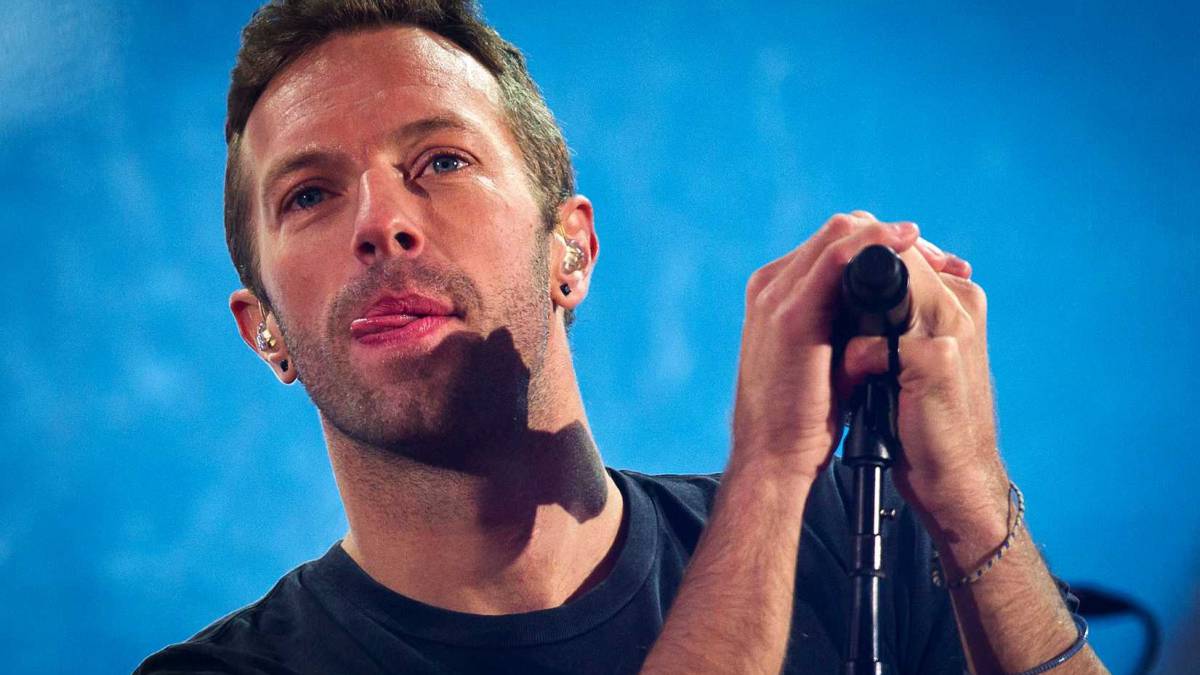 Chris Martin exige una orden de alejamiento contra una fan que asegura ser su novia