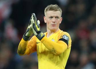 Jordan Pickford se metió en la pelea callejera para defender a su prometida