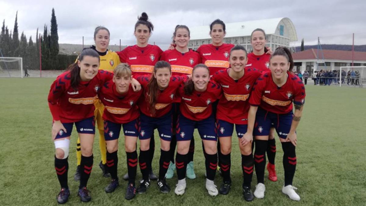 El once titular del Osasuna femenino en su partido ante el Athletic del 13 de enero de 2019, el último de Maider Irisarri al estar embarazada. Foto Facebook @C.A.Osasuna.Oficial
