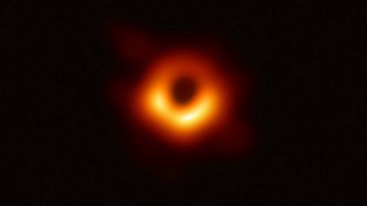 Primera imagen de un agujero negro: acontecimiento histórico