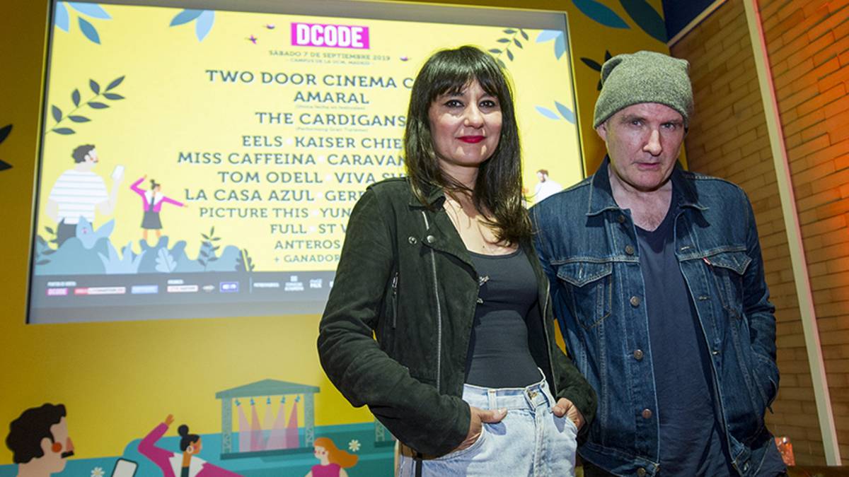 Eva Amaral y Juan Aguirre, en la presentación del cartel para el Dcode 2019.