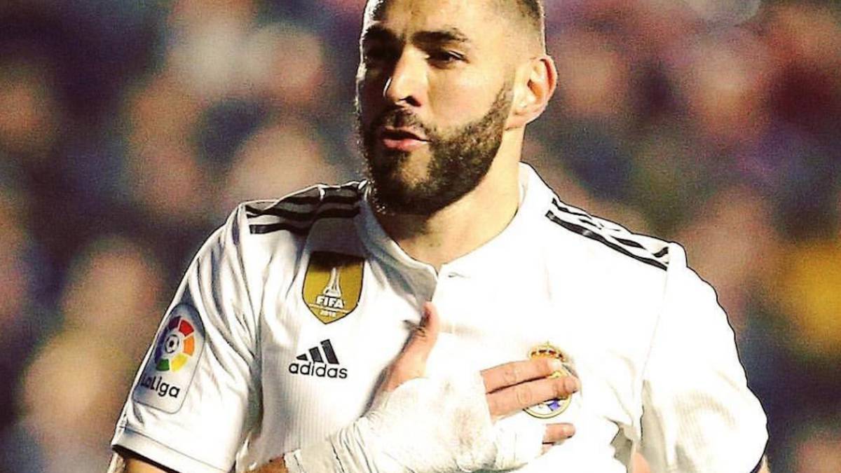 La imagen de Benzema tras la derrota del Real Madrid en Vallecas