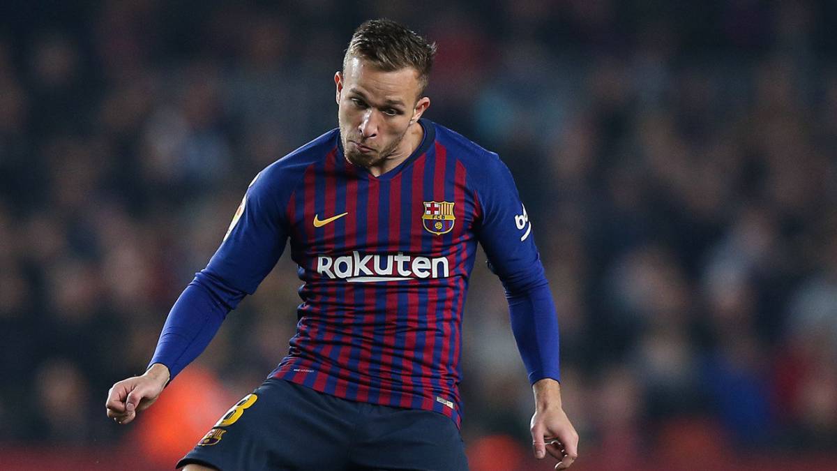 Arthur's house robbed during Liverpool game, sister threatened