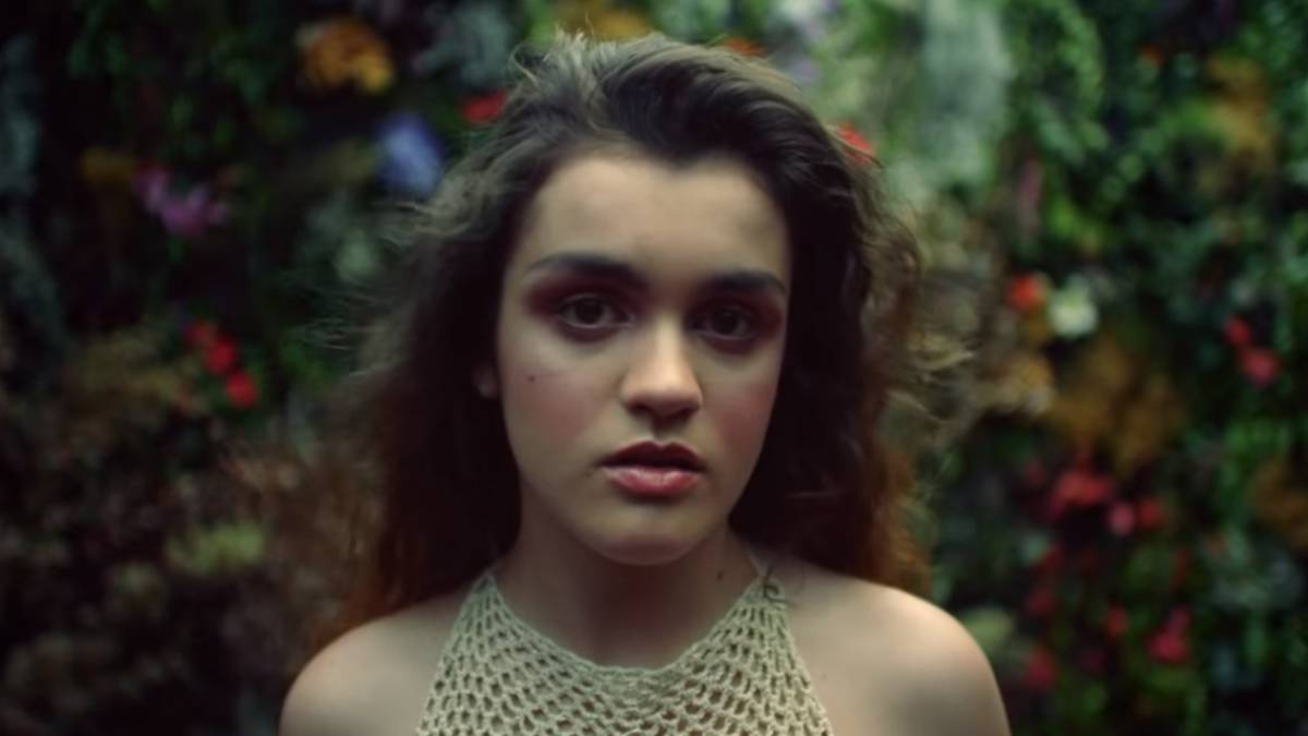 Amaia Romero en el videoclip de 'El Relámpago', su primer sencillo oficial. Foto: Captura Youtube