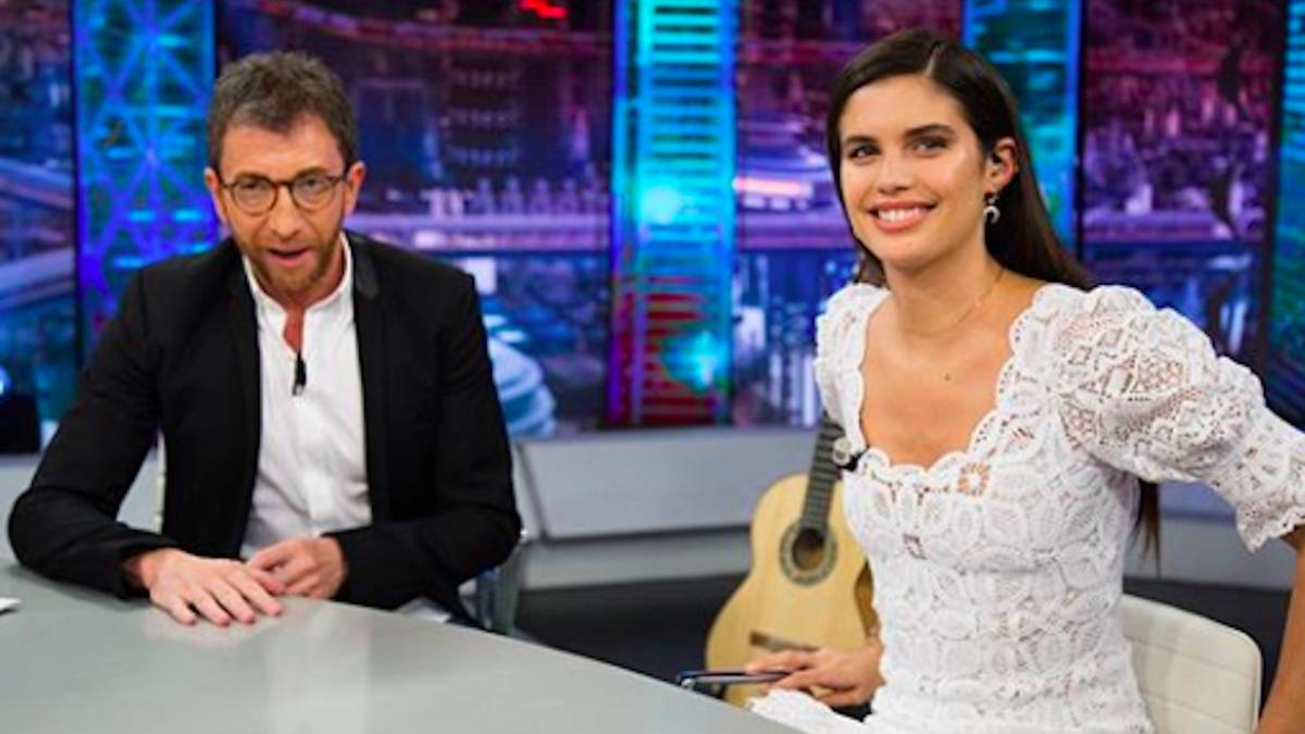 Sara Sampaio y la soledad de un ángel de Victoria's Secret en 'El Hormiguero'