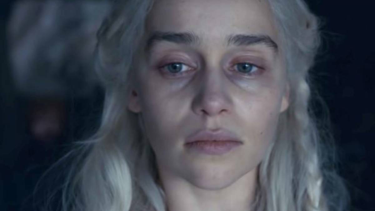 El sorprendente aspecto de Emilia Clarke tras el penúltimo episodio de 'Juego de Tronos'