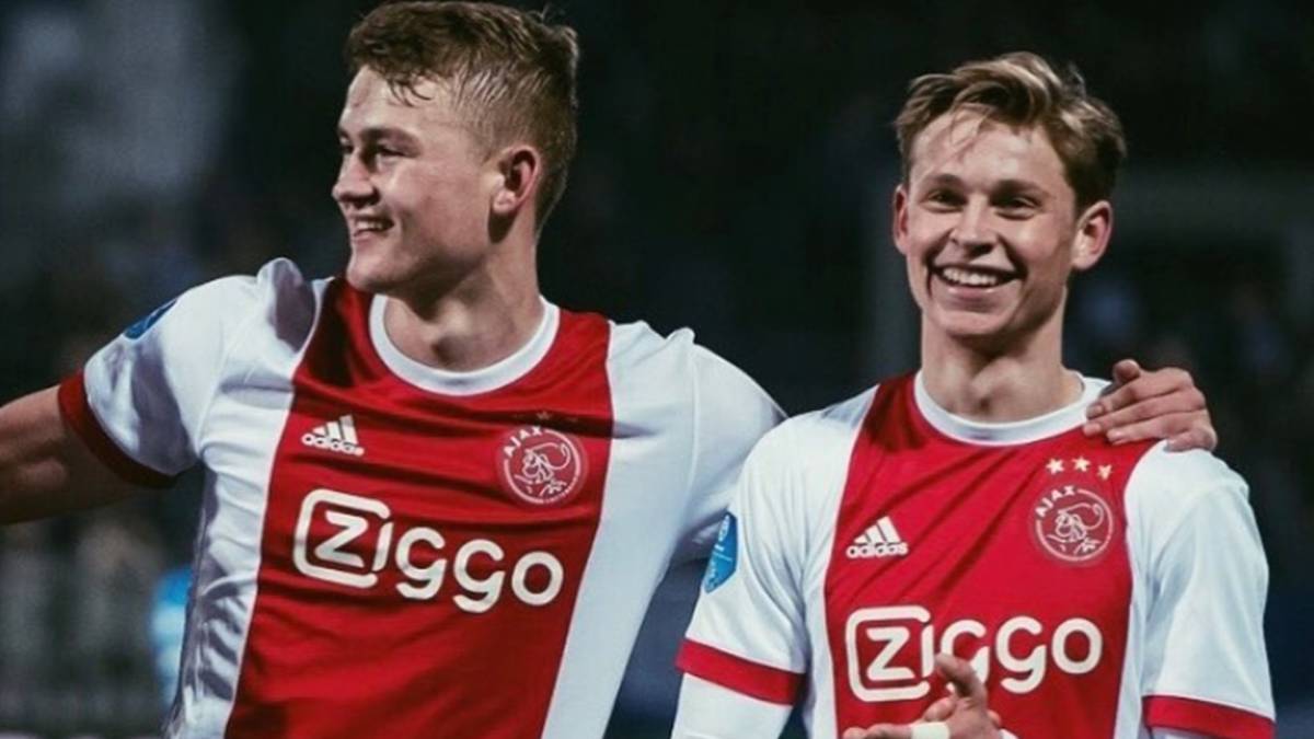 Matthijs De Ligt con Frenkie De Jong celebrando una victoria con el Ajax. Foto Instagram