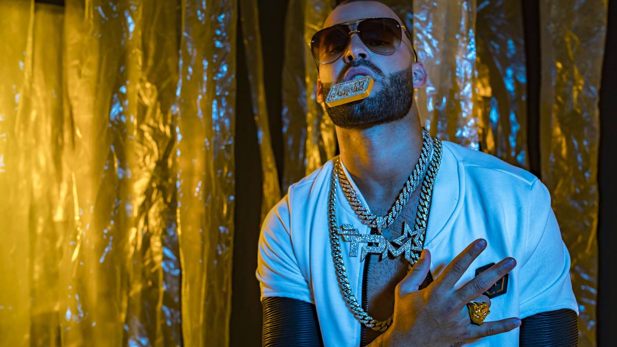 Jesé Rodríguez en un posado como cantante, Jay M.