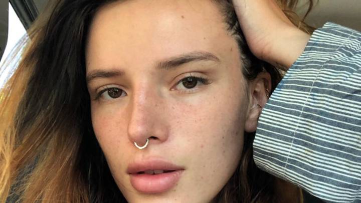 Bella Thorne publica desnudos tras recibir amenazas: "Me siento asquerosa"